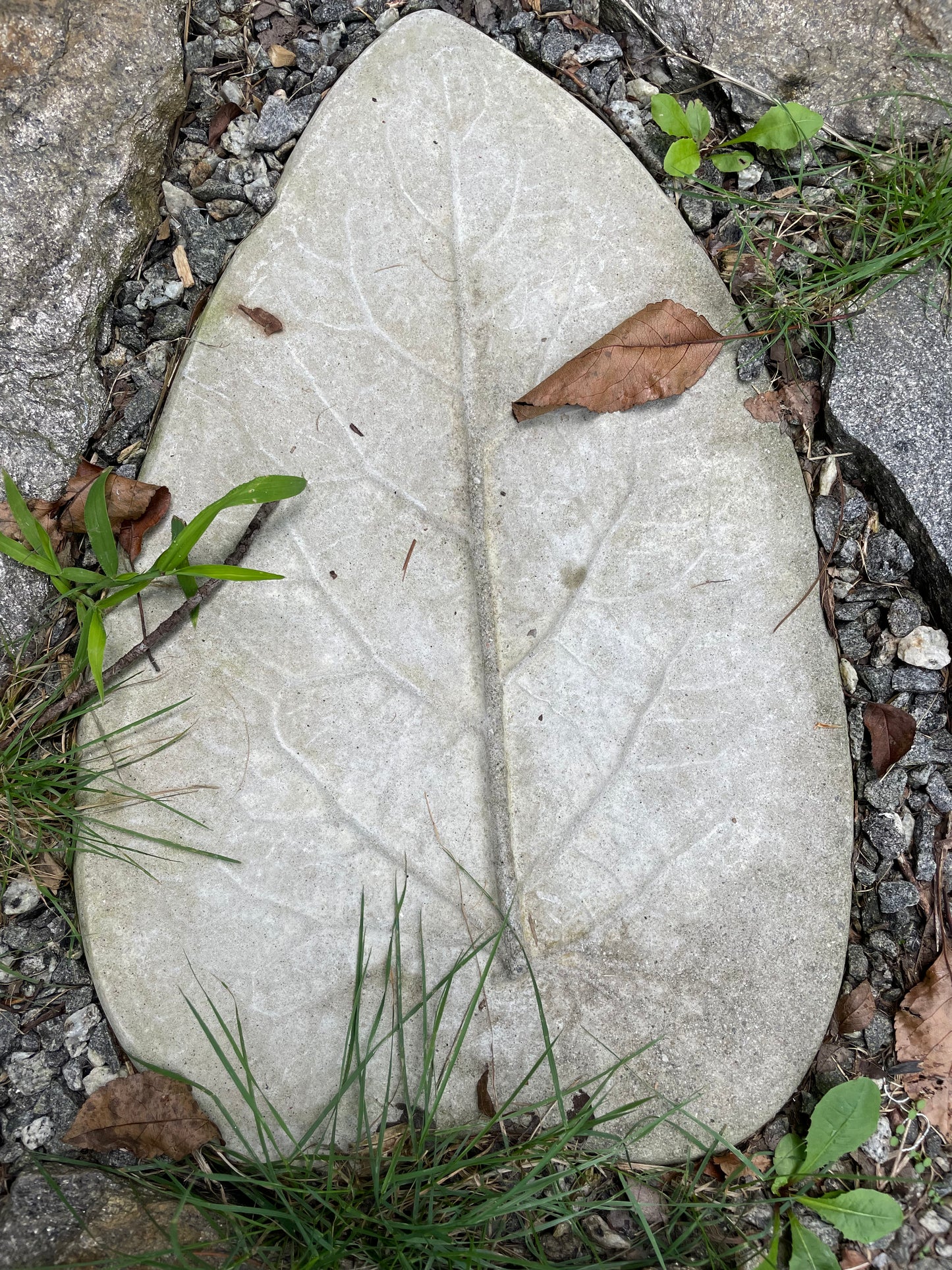 Leaf Step Stone