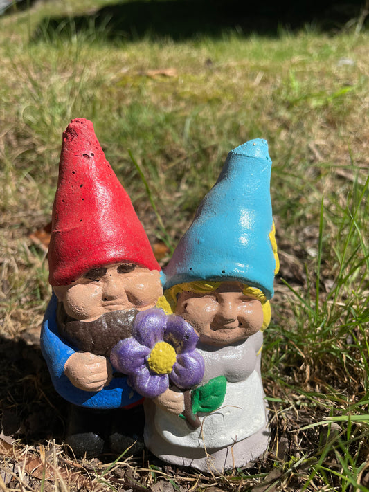 Gnome couple