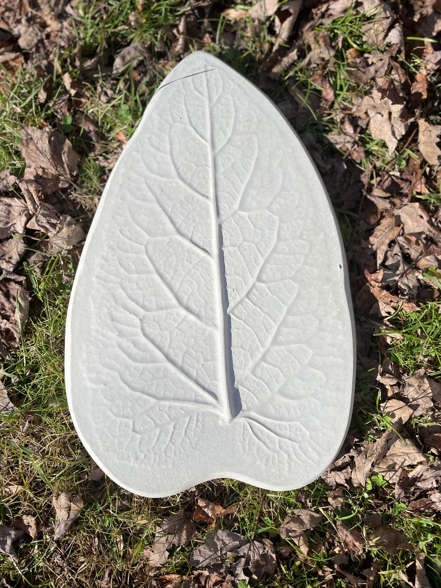 Leaf Step Stone